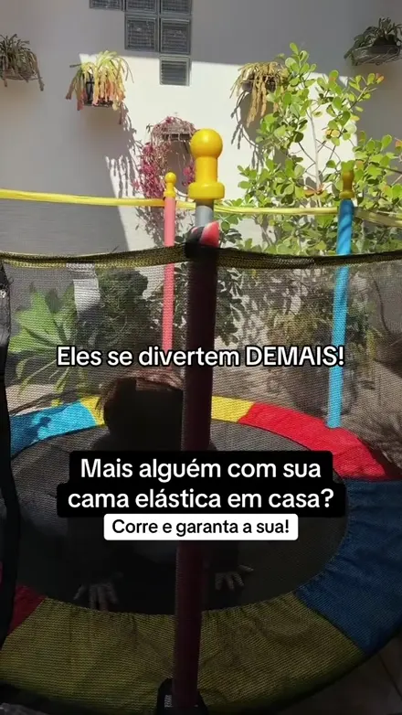 Um lugar para brincar em movimento